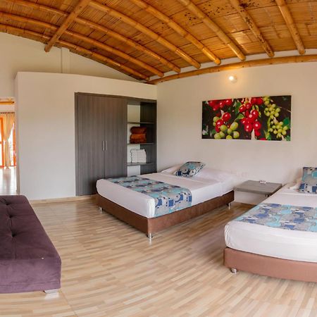 Hotel Campestre La Aldea Монтенегро Екстер'єр фото