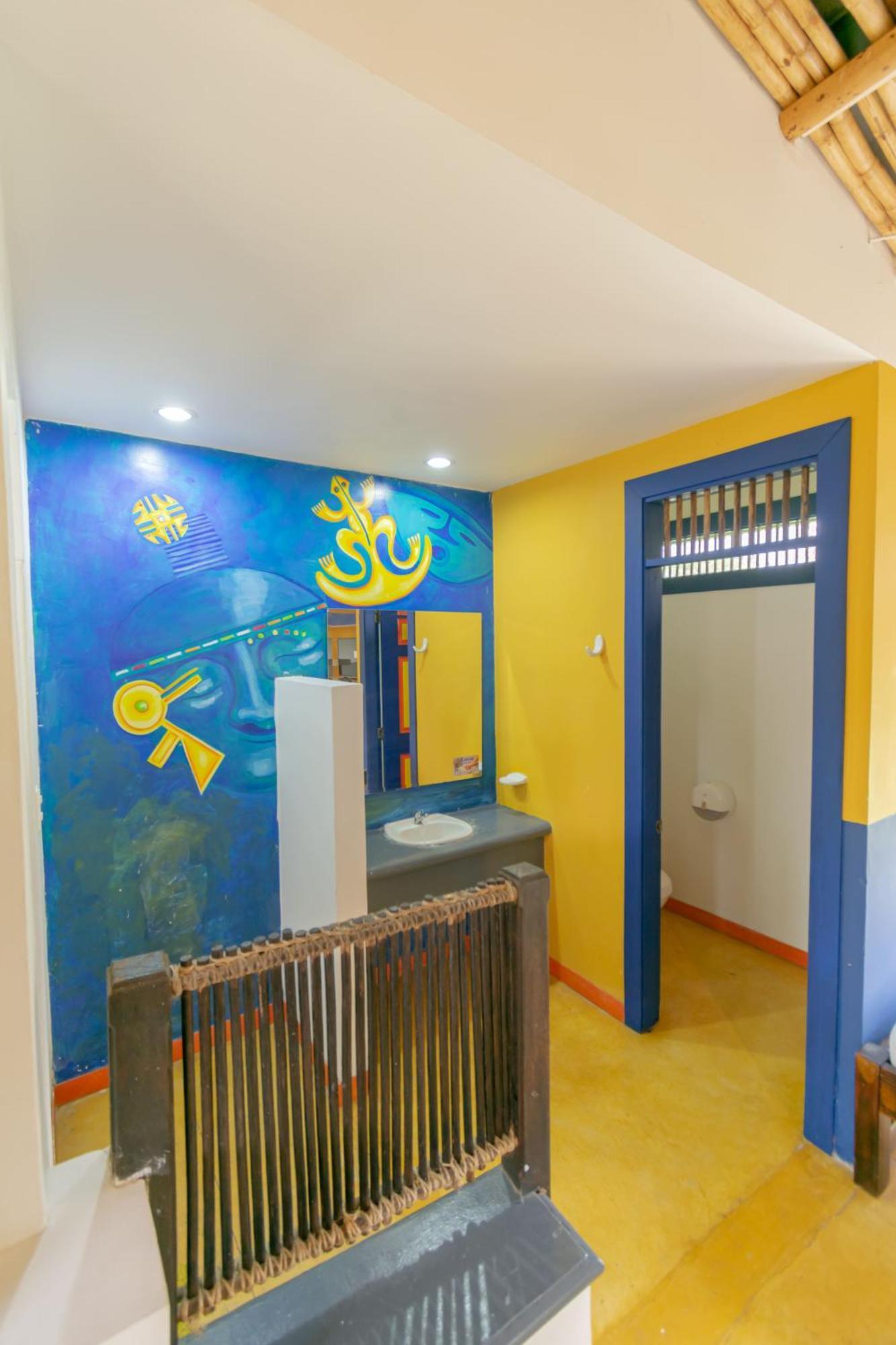 Hotel Campestre La Aldea Монтенегро Екстер'єр фото