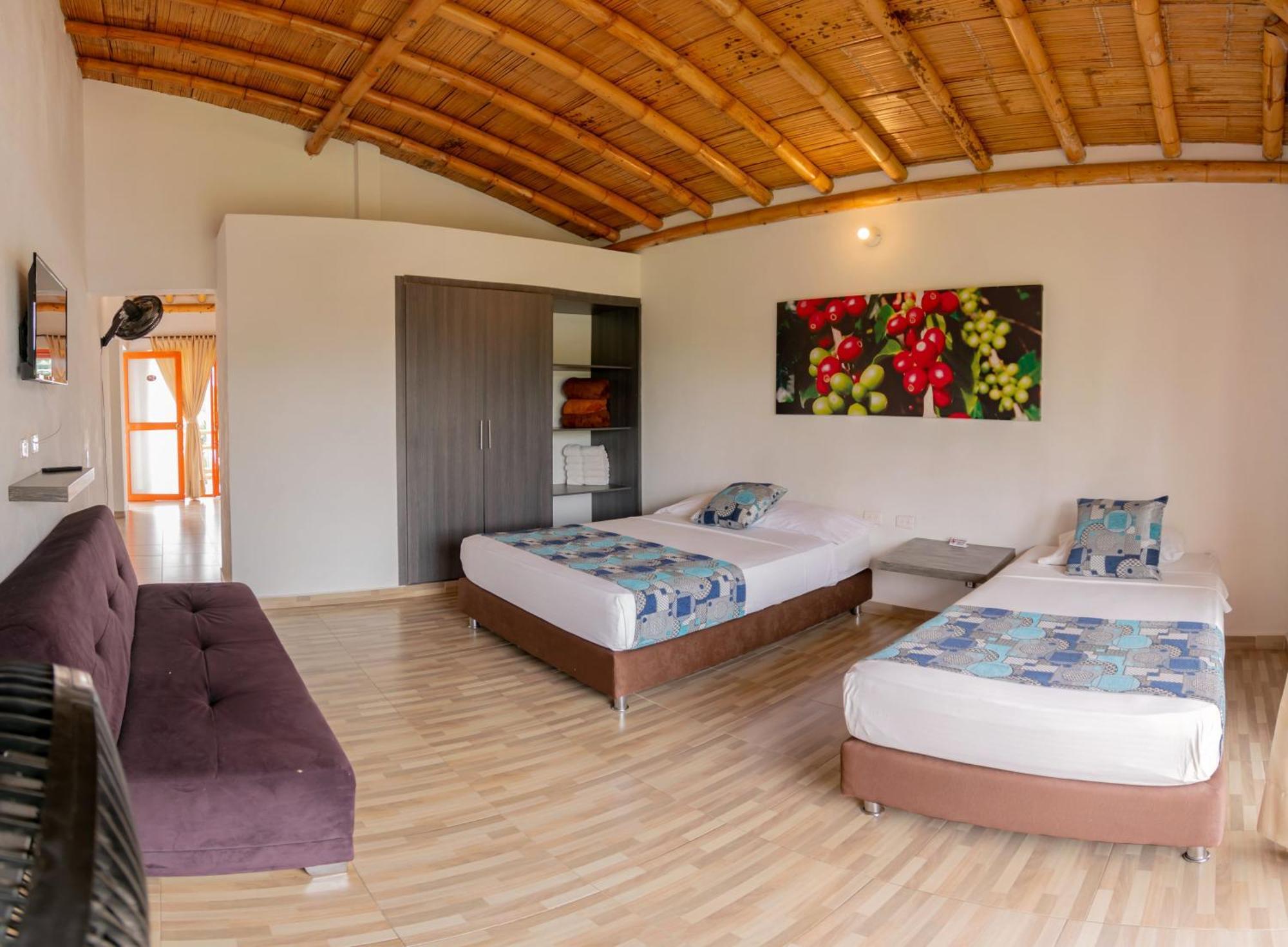 Hotel Campestre La Aldea Монтенегро Екстер'єр фото