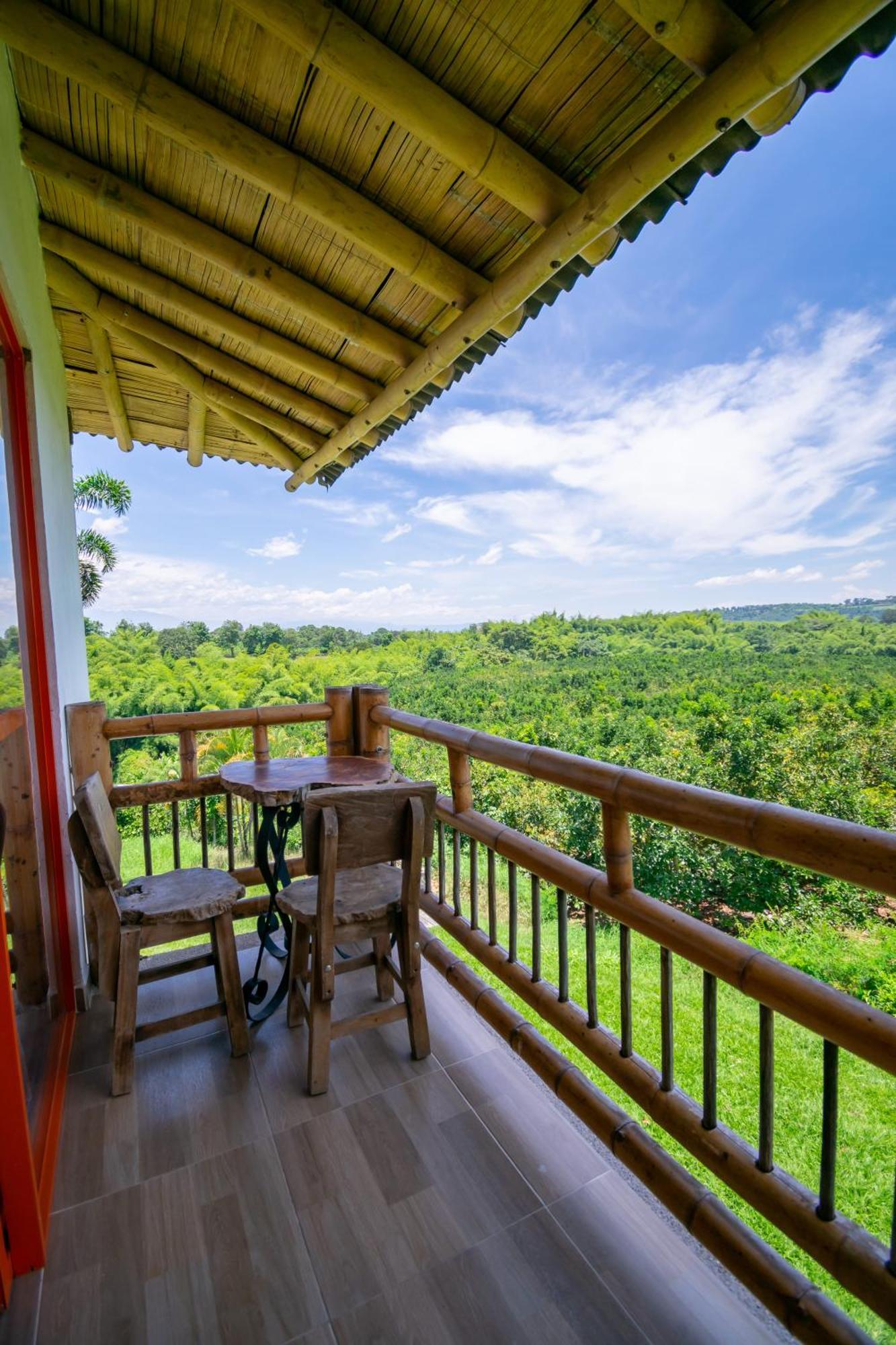 Hotel Campestre La Aldea Монтенегро Екстер'єр фото