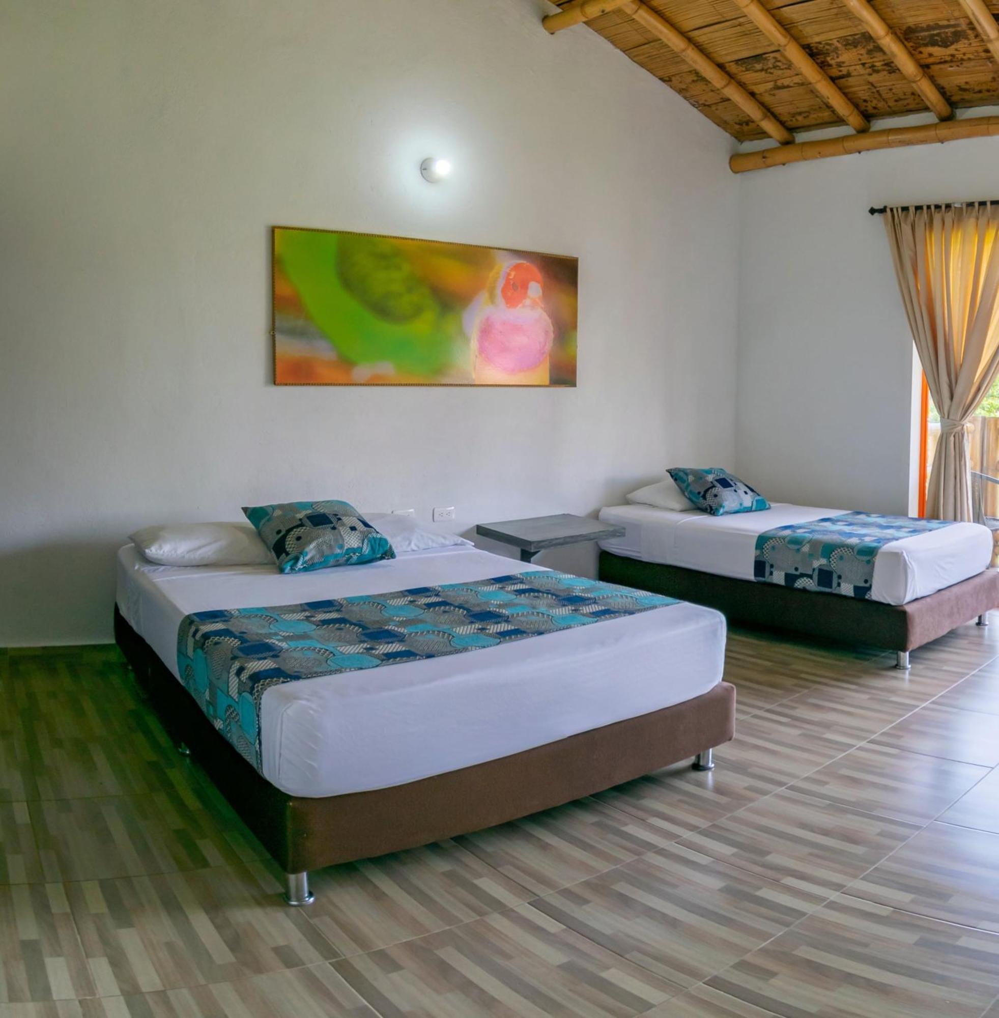 Hotel Campestre La Aldea Монтенегро Екстер'єр фото