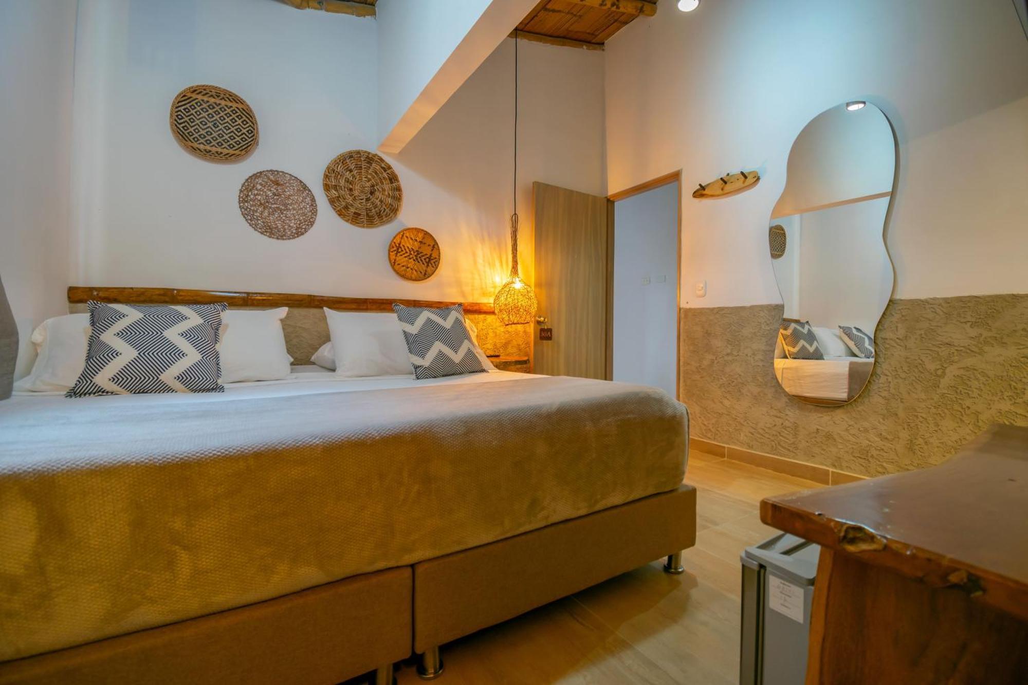 Hotel Campestre La Aldea Монтенегро Екстер'єр фото