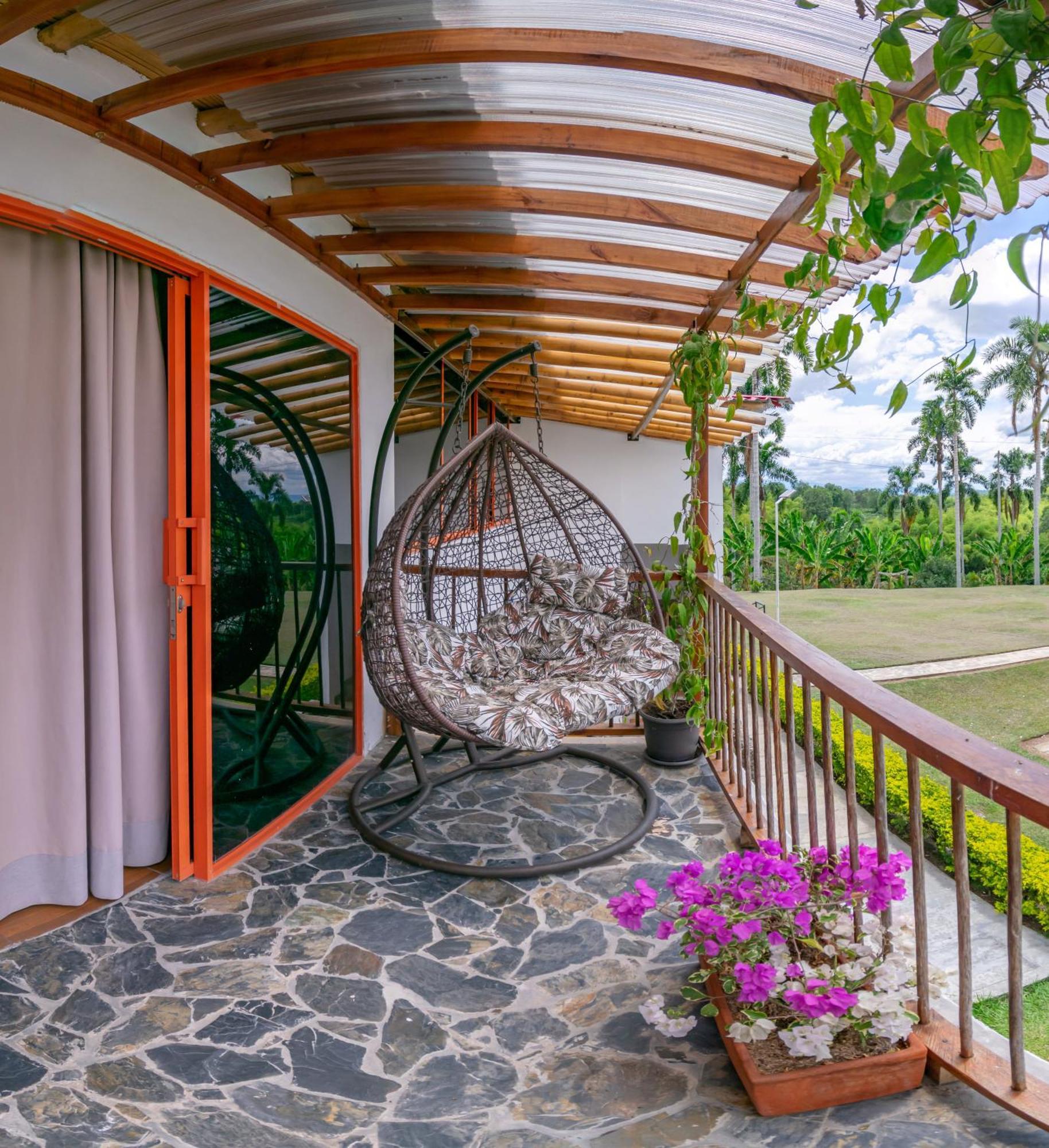 Hotel Campestre La Aldea Монтенегро Екстер'єр фото