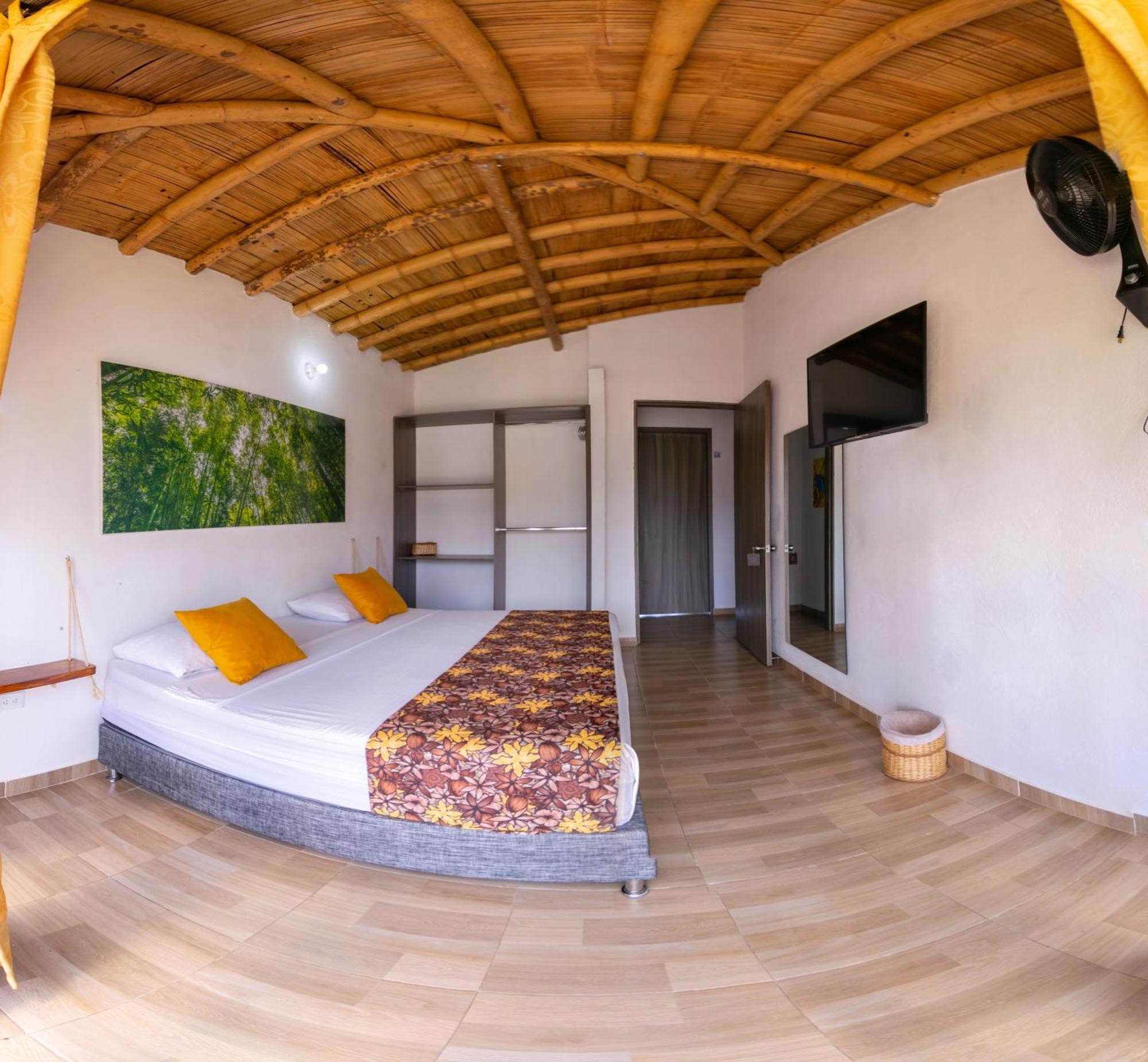 Hotel Campestre La Aldea Монтенегро Екстер'єр фото